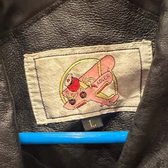 Elegant Black Leather Jacket for Women - Picture 2 of 7